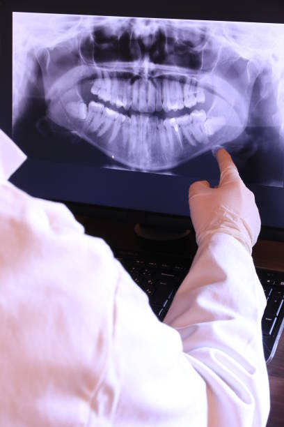 Best Weekend Emergency Dentist in West York, PA